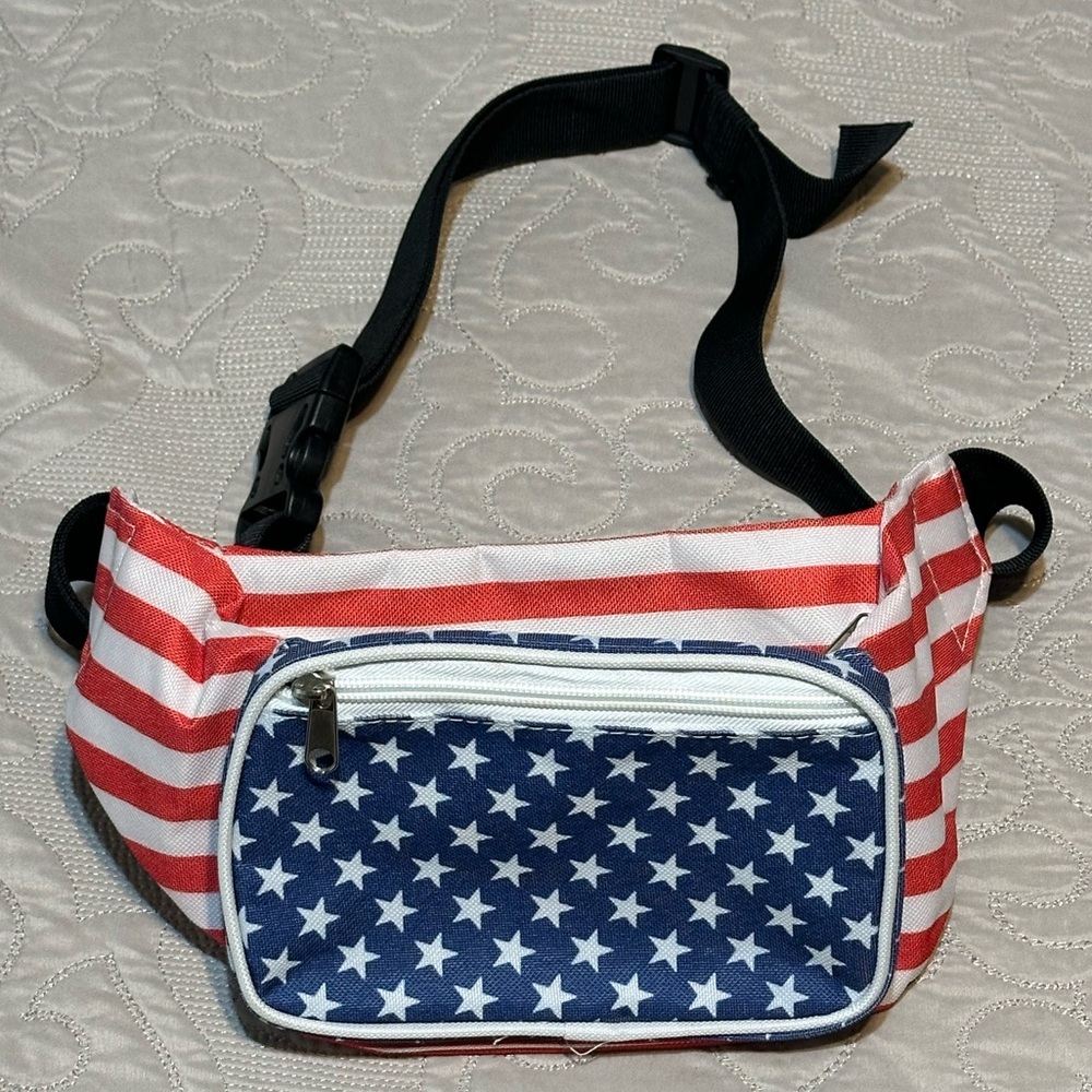 Sojourner Bags - American Flag Fanny Pack